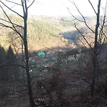 Hébergement de vacances Dom W Gorach Sowich Niedzwiedzia Gawra, *