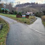 Dom W Gorach Sowich Niedzwiedzia Gawra, Hébergement de vacances