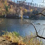 Dom W Gorach Sowich Niedzwiedzia Gawra, Hébergement de vacances *
