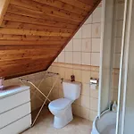 Dom W Gorach Sowich Niedzwiedzia Gawra,