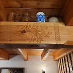 Dom W Gorach Sowich Niedzwiedzia Gawra, Hébergement de vacances Michalkowa