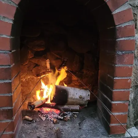 Nyaraló Dom W Gorach Sowich Niedzwiedzia Gawra, Michalkowa