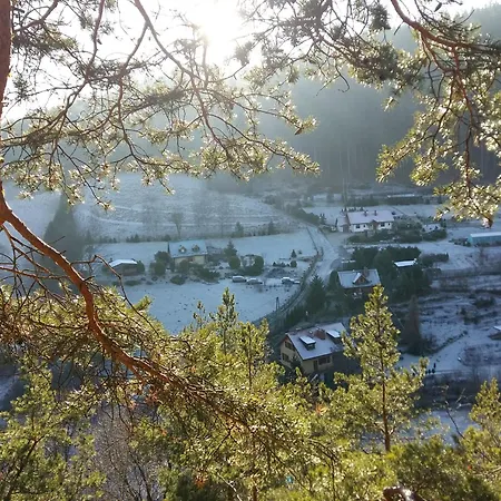Dom W Gorach Sowich Niedzwiedzia Gawra, * Michalkowa