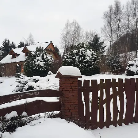 Nyaraló Dom W Gorach Sowich Niedzwiedzia Gawra, *