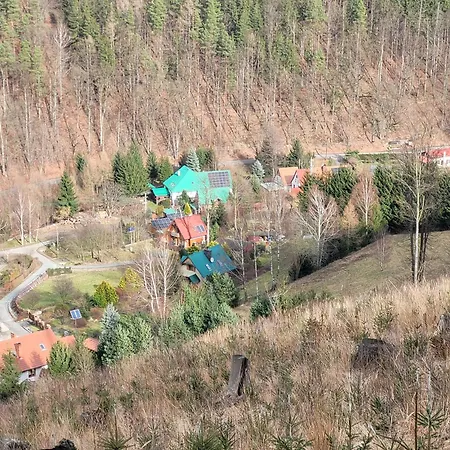 Dom W Gorach Sowich Niedzwiedzia Gawra, Prázdninový dům