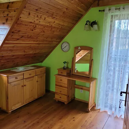 Dom W Górach Sowich Niedźwiedzia Gawra, Michałkowa *