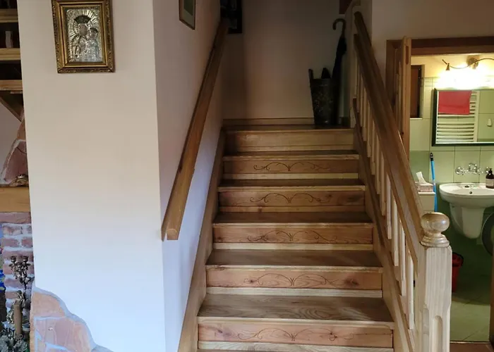 Dom W Gorach Sowich Niedzwiedzia Gawra, בית נופש *