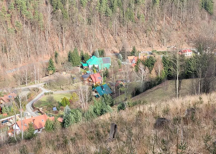 Dom W Gorach Sowich Niedzwiedzia Gawra, Prázdninový dům